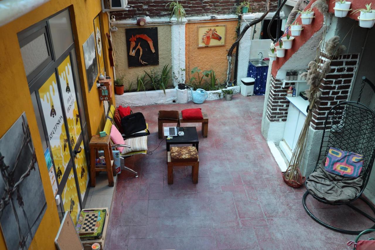 Hoja Hostel Tiranë Luaran gambar